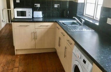 Clifton Place, Greenbank, Plymouth - Image 3